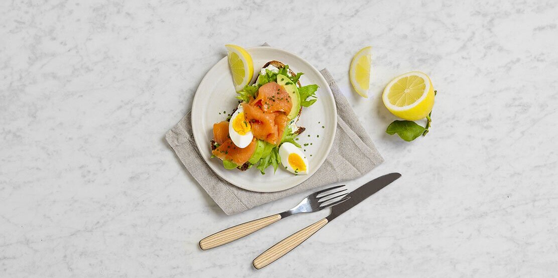 Norveç Füme Somon Sandviç